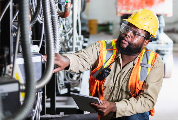 Best Circuit Breaker Repair  in Williamsburg, OH
